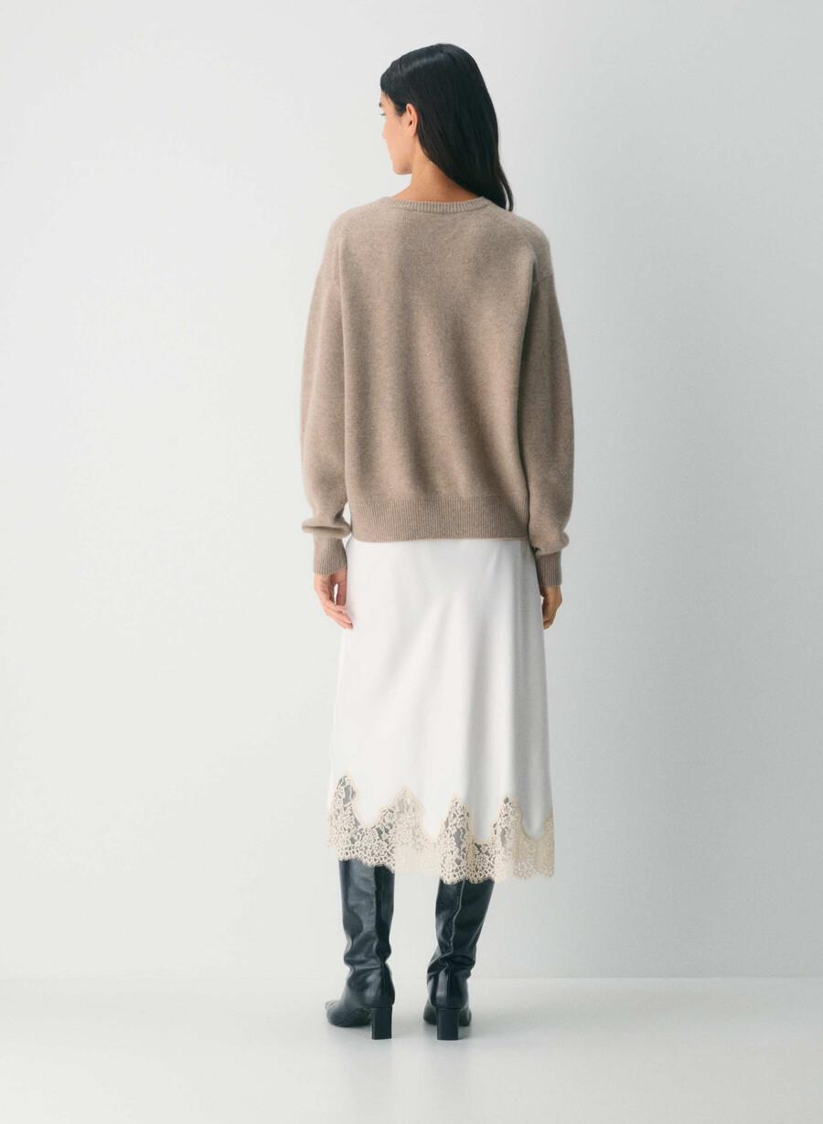 エッセンシャル カシミア リラックス vネック セーター アンダイド hthr nmd トープ