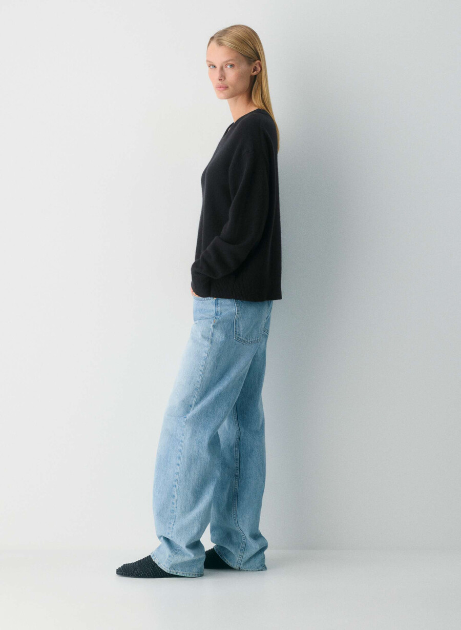 エッセンシャルカシミア リラックスvネックセーター 無染色 spck オートベージュ