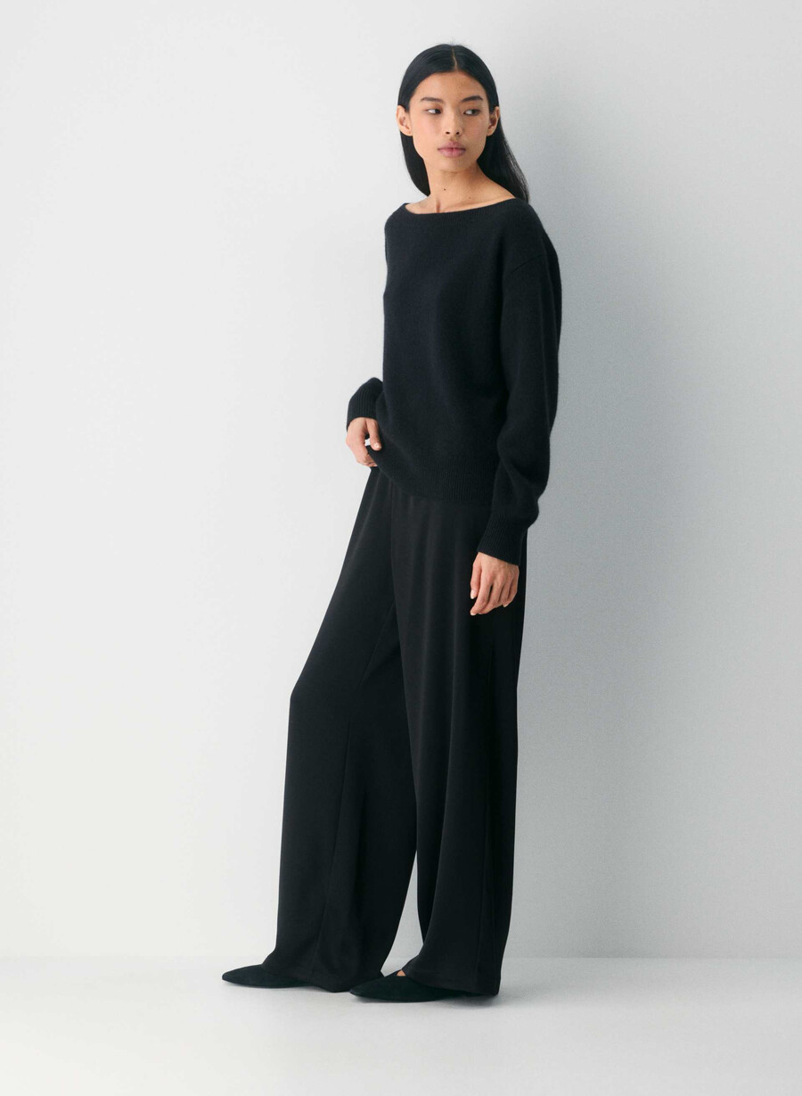 エッセンシャル カシミア ニュアンス セーター ブラック