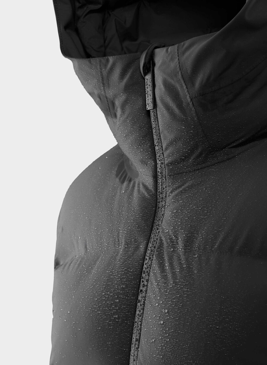 スーパースナッグ パフ₂o - レインストップ ブラック